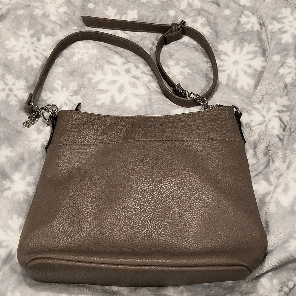 Nine West Adjustable Crossbody/shoulder bag, NWOT. 12